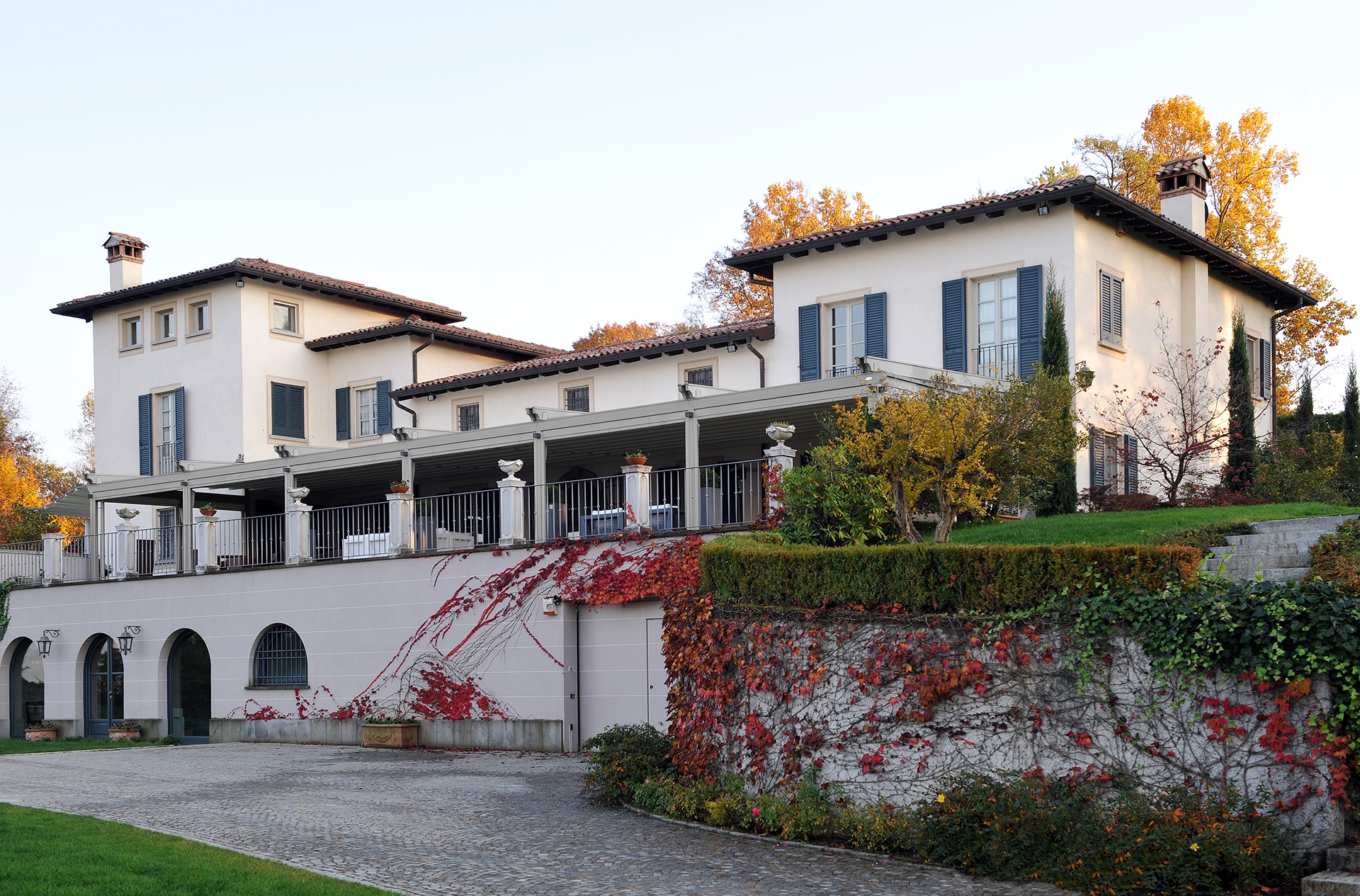 Exterior Pergola System